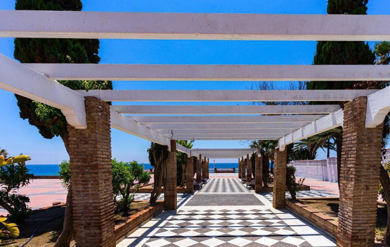 Andaluz Apartments Toboso เนร์คา ภายนอก รูปภาพ