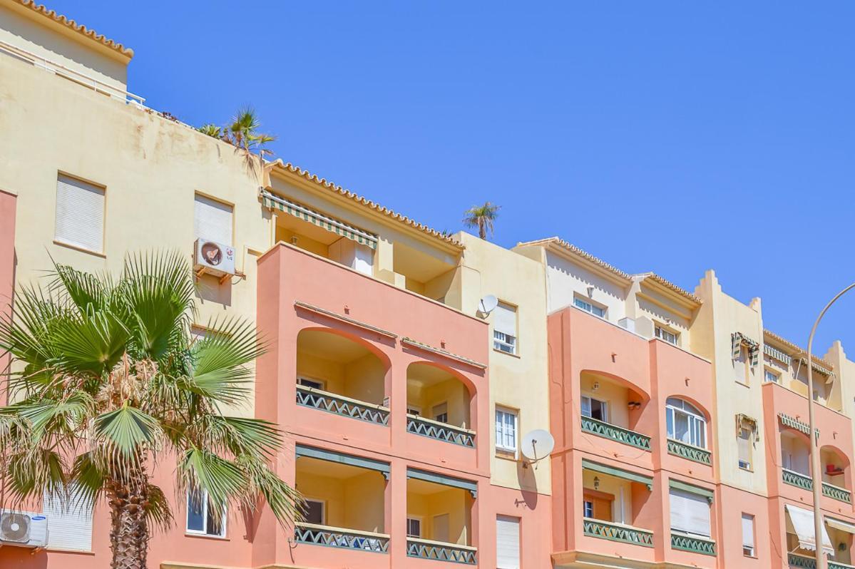 Andaluz Apartments Toboso เนร์คา ภายนอก รูปภาพ