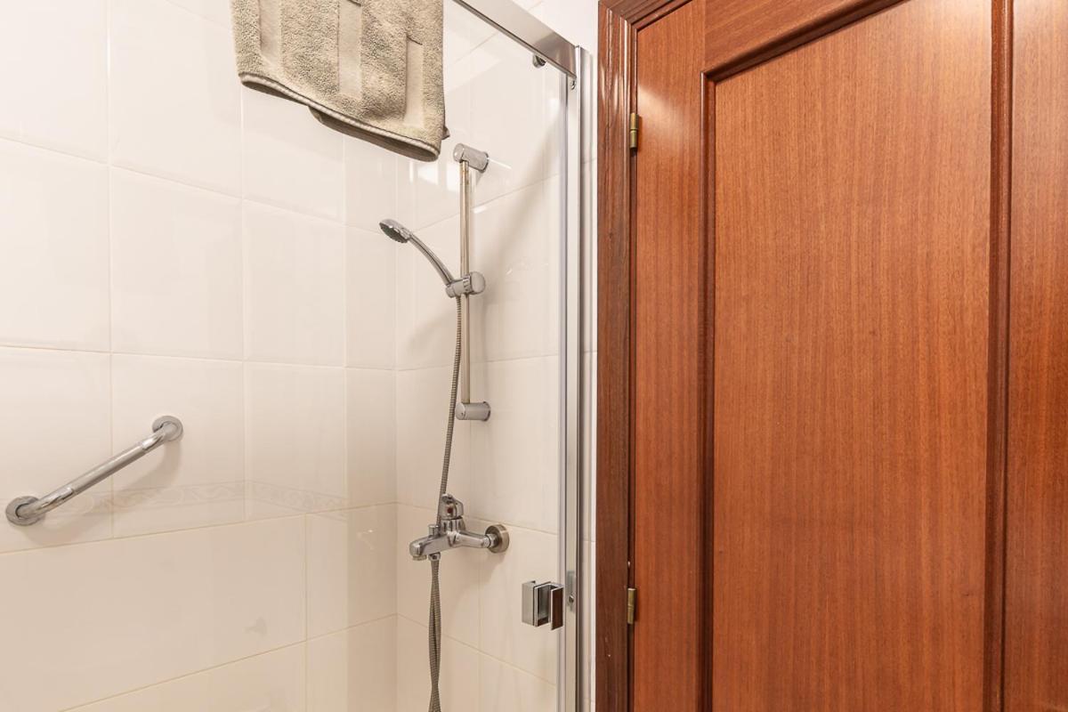 Andaluz Apartments Toboso เนร์คา ภายนอก รูปภาพ