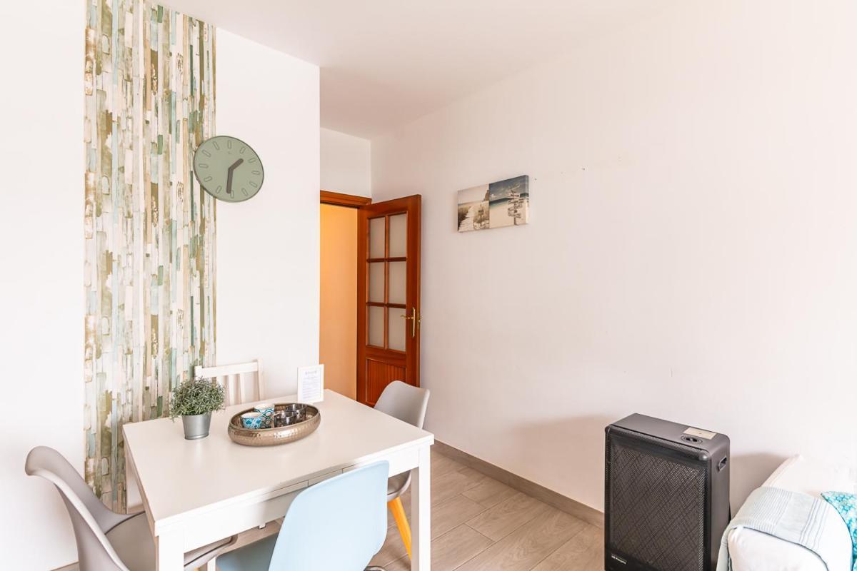 Andaluz Apartments Toboso เนร์คา ภายนอก รูปภาพ